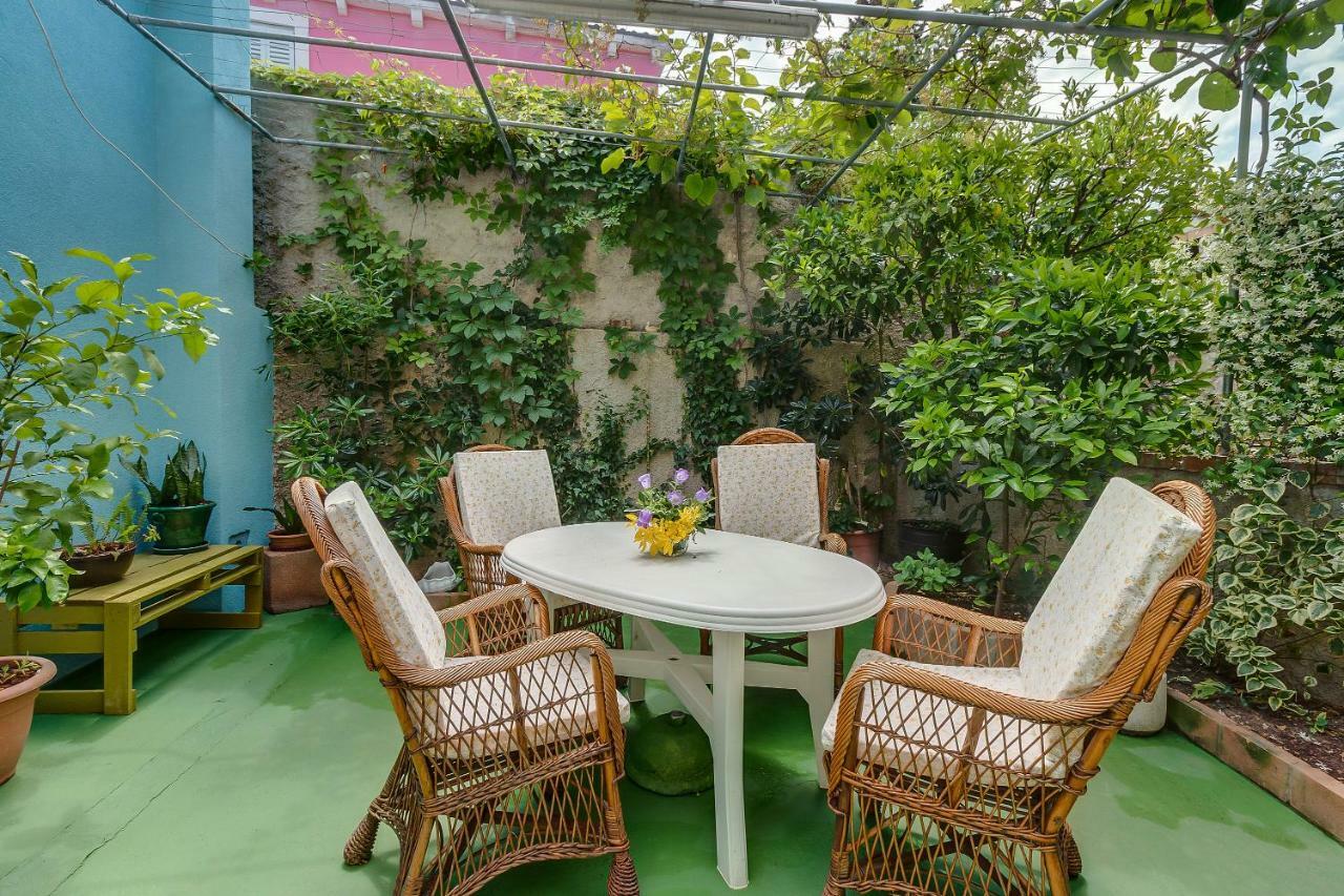 Apartmani Rukonic Aleksandar Nerezine Exterior foto